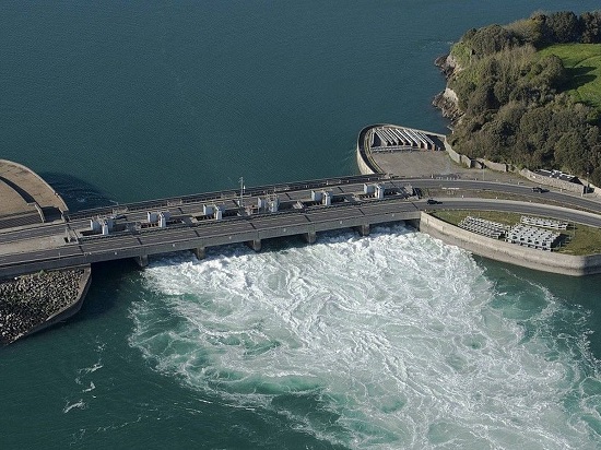 Une autre histoire – 26 novembre 1966, inauguration de  l’usine marémotrice de la Rance