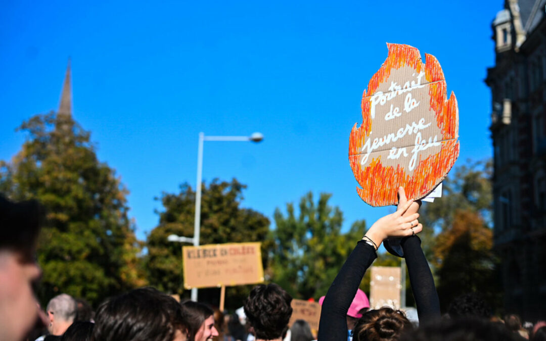 Florilège de slogans lycéens